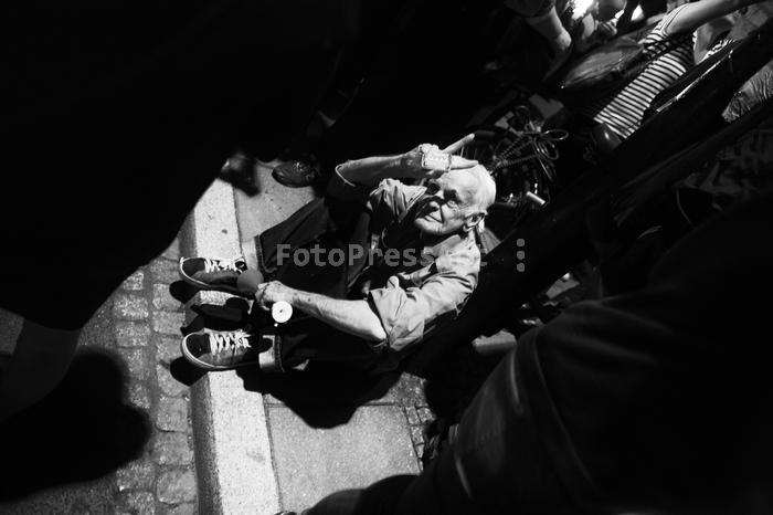 RobGajda3xVetodemonstrationFotoPressArt20170720225912.jpg