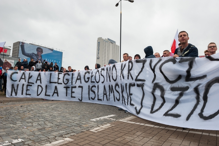 RobGajdaAntyimigrantsdemonstration20150912151031.jpg