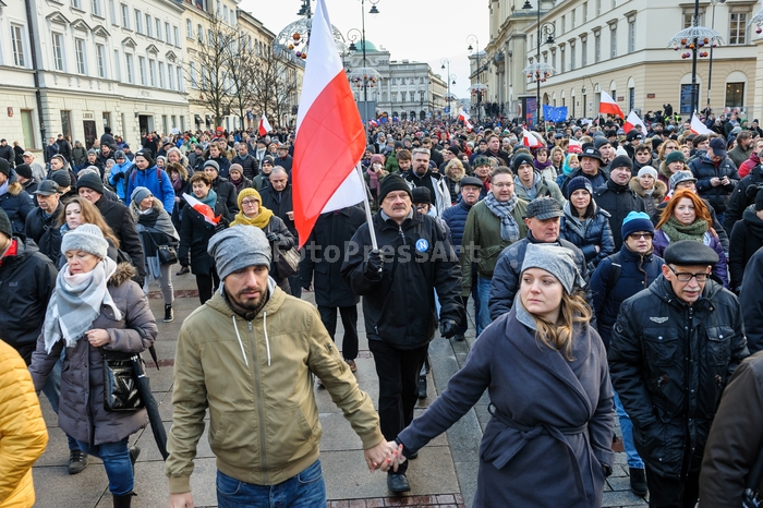 RobGajdaKODManifestationWarsaw20151212141419.jpg