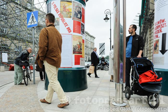 RobGajdamenstreetFotoPressArt20100912173508.jpg