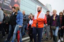 RobGajda_Antyimigrants_demonstration20150912154437.jpg