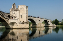 RobGajda_BridgeAvignon20070420111011.JPG