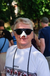 RobGajda_Man_sunglasses_20101024080447.jpg