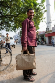 RobGajda_Man_with_bag20101014120209.jpg