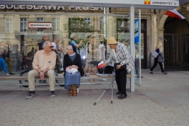 RobGajda_On_the_bus_stop_20160507134817.jpg