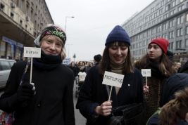 RobGajda_Women_Black_Protest_Warsaw_FotoPressArt_20180323180659.jpg