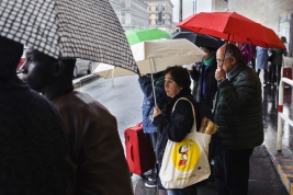 RobGajda_people_with_umbrellas_FotoPressArt_20180409140617.jpg