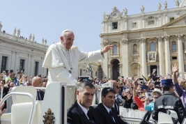 RobGajda_pope_Francis_FotoPressArt_20180408121852.jpg