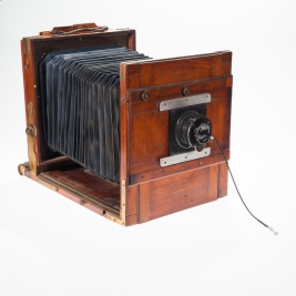 RobGajda_wooden-camera-FotoPressArt-20190815153925.jpg