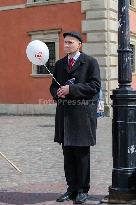 RobGajdaManwithballoon20160424112531.jpg