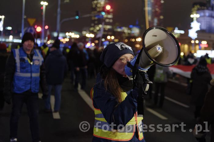 RobGajdamanifestationStopPisowskiejDyktaturze20181213195359.JPG