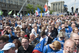 RobGajda_March_Poland_Europe_FotoPressArt_20190518141054.jpg