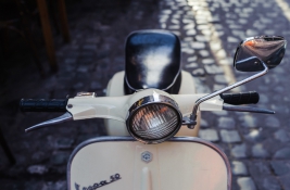 RobGajda_Vespa50_FotoPressArt_20180412190023.jpg