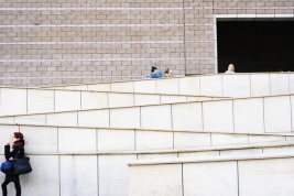 RobGajda_women_stairs_FotoPressArt_20151028153629.jpg