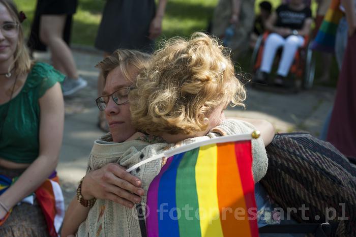 RobGajdaEqualityParadeFotoPressArt20190608151220.jpg