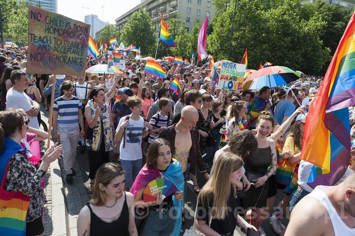 RobGajdaEqualityParadeFotoPressArt20190608151533.jpg