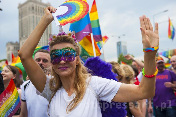 RobGajdaEqualityParadeFotoPressArt20190608161110.jpg