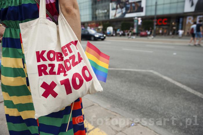 RobGajdaEqualityParadeFotoPressArt20190608161342.jpg