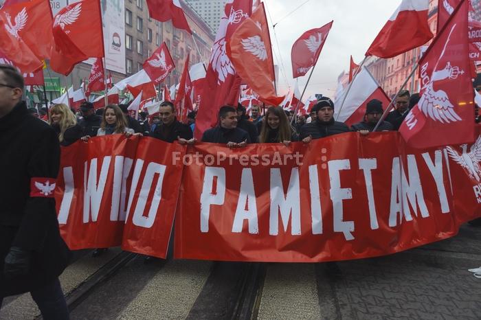 RobGajdaIndependenceMarchWarsaw2017FotoPressArt20171111164422.jpg