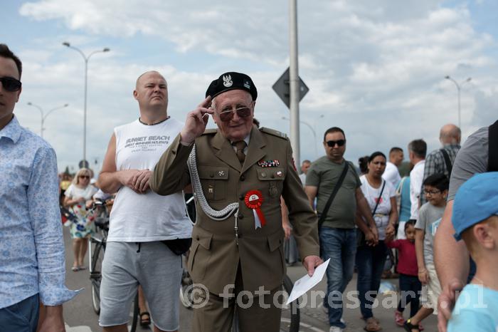 RobGajdaarmyfeastFotoPressArt20180815151058.jpg