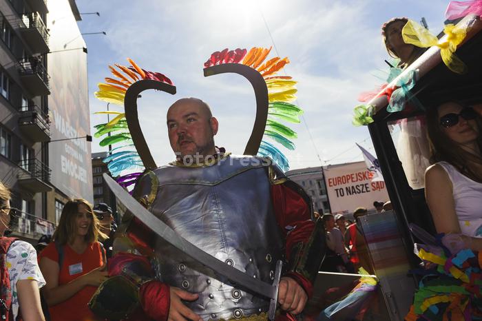 RobGajdaequallityparade2018FotoPressArt20180609162707.jpg