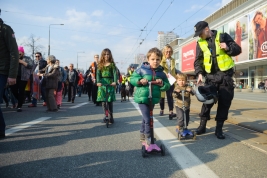 RobGajda_Kids_on_scooters_20170305145311_FotoPressArt.jpg