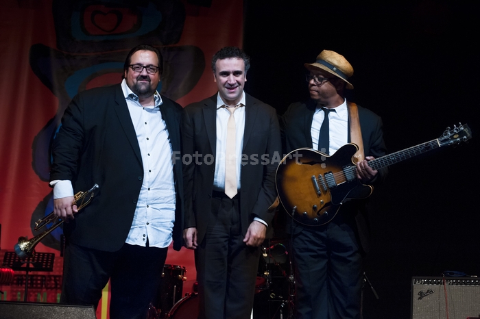 RobGajdaDeFrancescoTrio20140712210415FotoPressArt.jpg