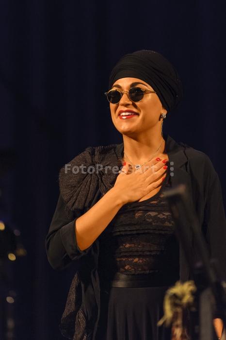 RobGajdaMelodyGardot20120729222254.jpg